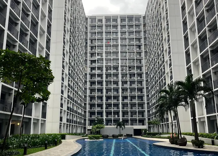Shore 2 Tower 2 *