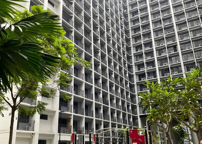 Shore 2 Tower 2 Aparthotel Manila